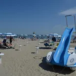 Sunny Coastal Apartman