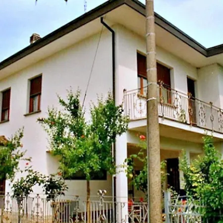 Belvilla By Oyo Venturi Cherry Apartment *